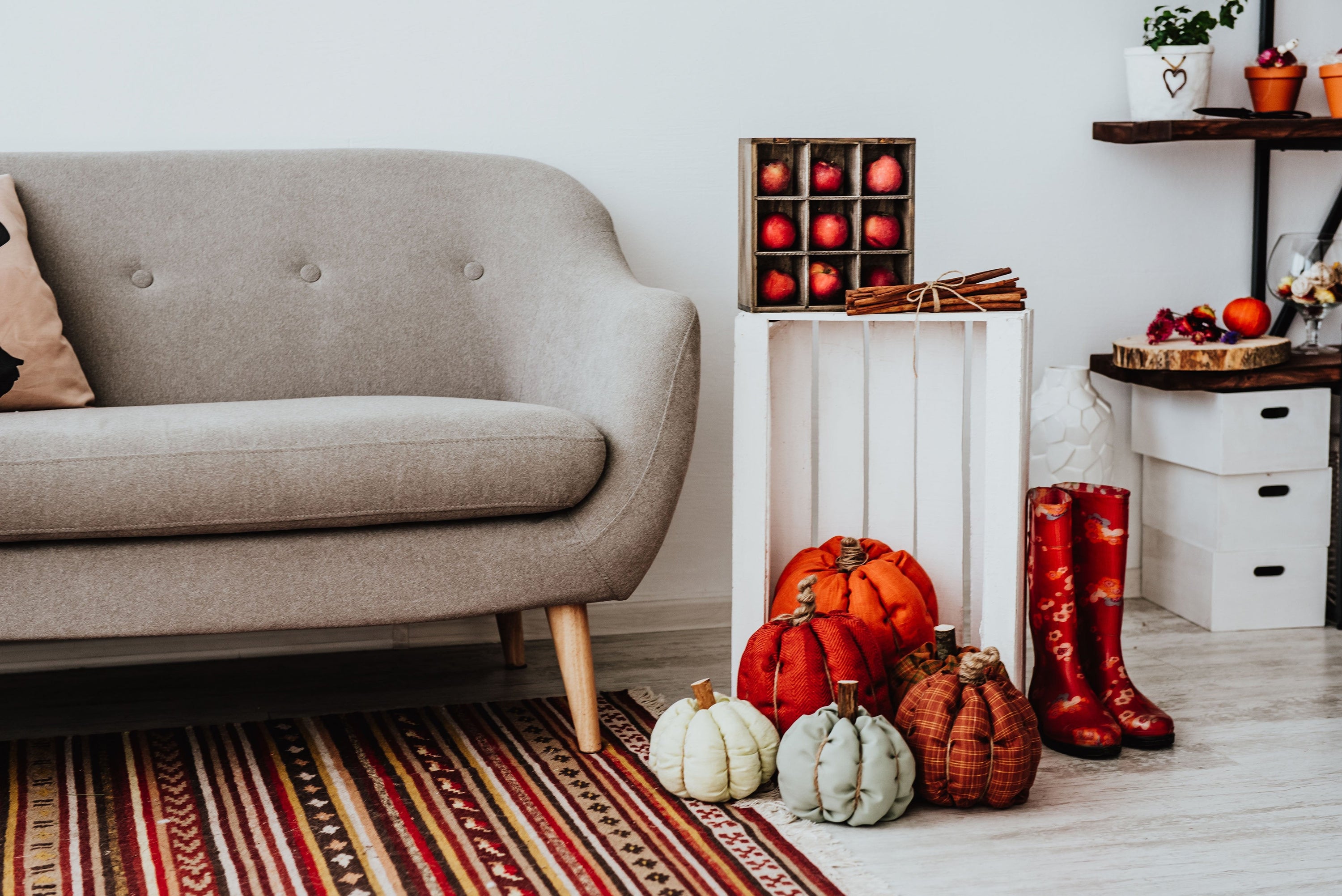 Best Scents For You To Get In the Mood For Fall-Aroma360 HVAC Scenting Systems